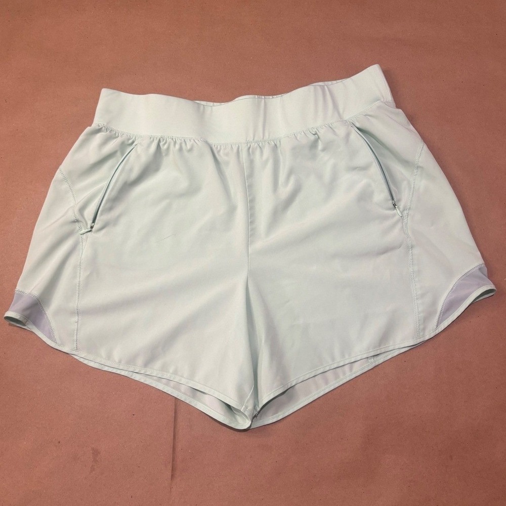 Tekâ Gear Mint Green Workout Shorts Womens 1X